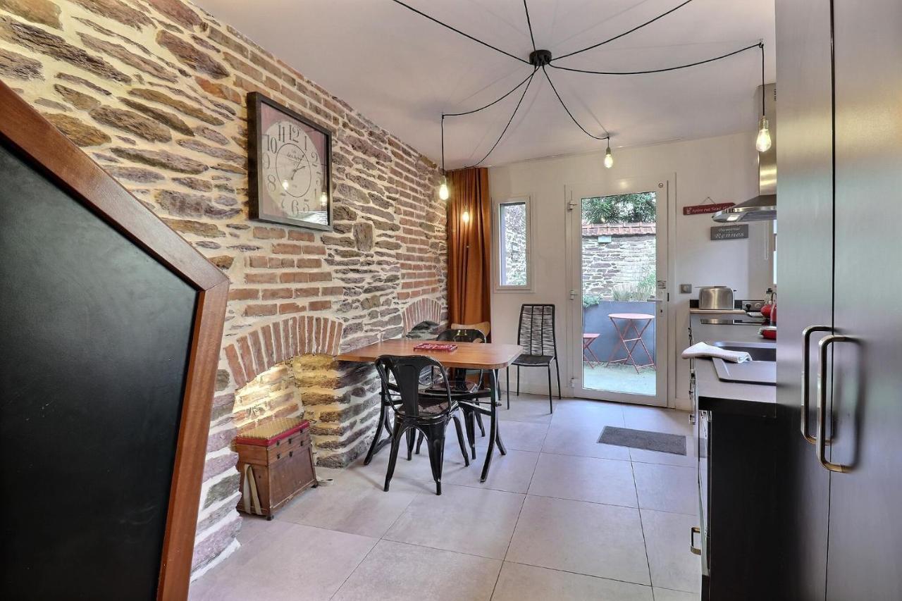 Garden Apparts Rennes Centre Gare Екстер'єр фото