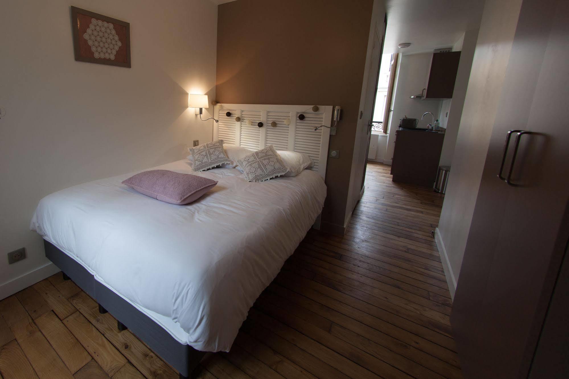Garden Apparts Rennes Centre Gare Екстер'єр фото